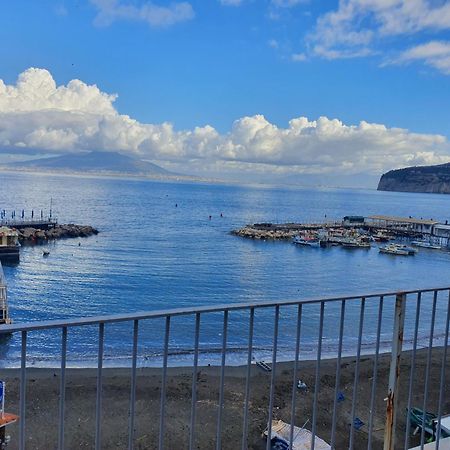 Il Borgo Antico Sorrento Sea View Apartment Екстериор снимка