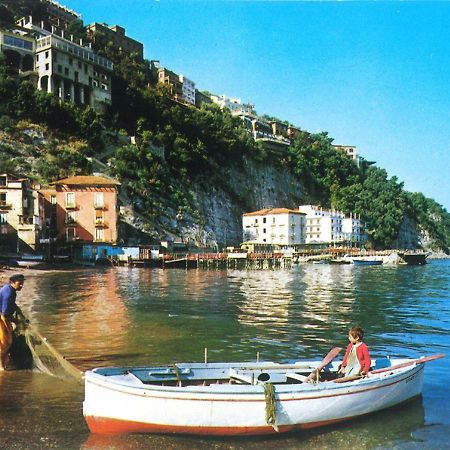Il Borgo Antico Sorrento Sea View Apartment Екстериор снимка
