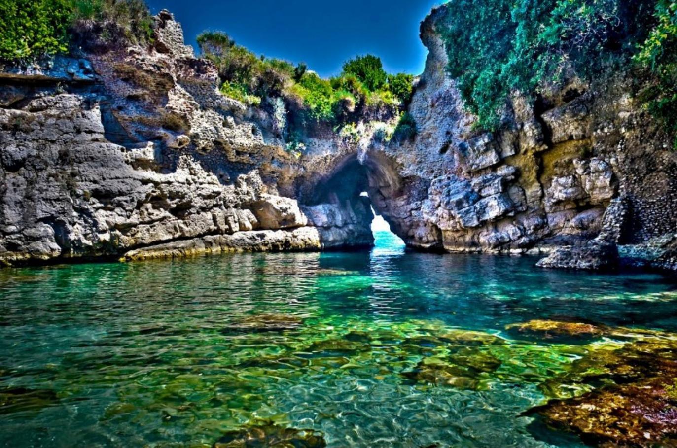 Il Borgo Antico Sorrento Sea View Apartment Екстериор снимка